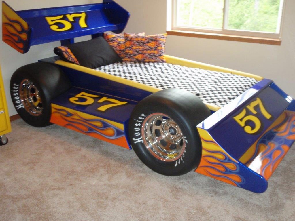 Custom made childhood bed by 51 Custom auto body